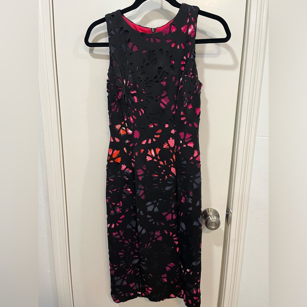 Vince Camuto Laser Cut Floral Midi Sheath Dress Sz 0